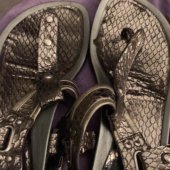 Stuart Weizmann Sandal’s - Picture 14 of 16